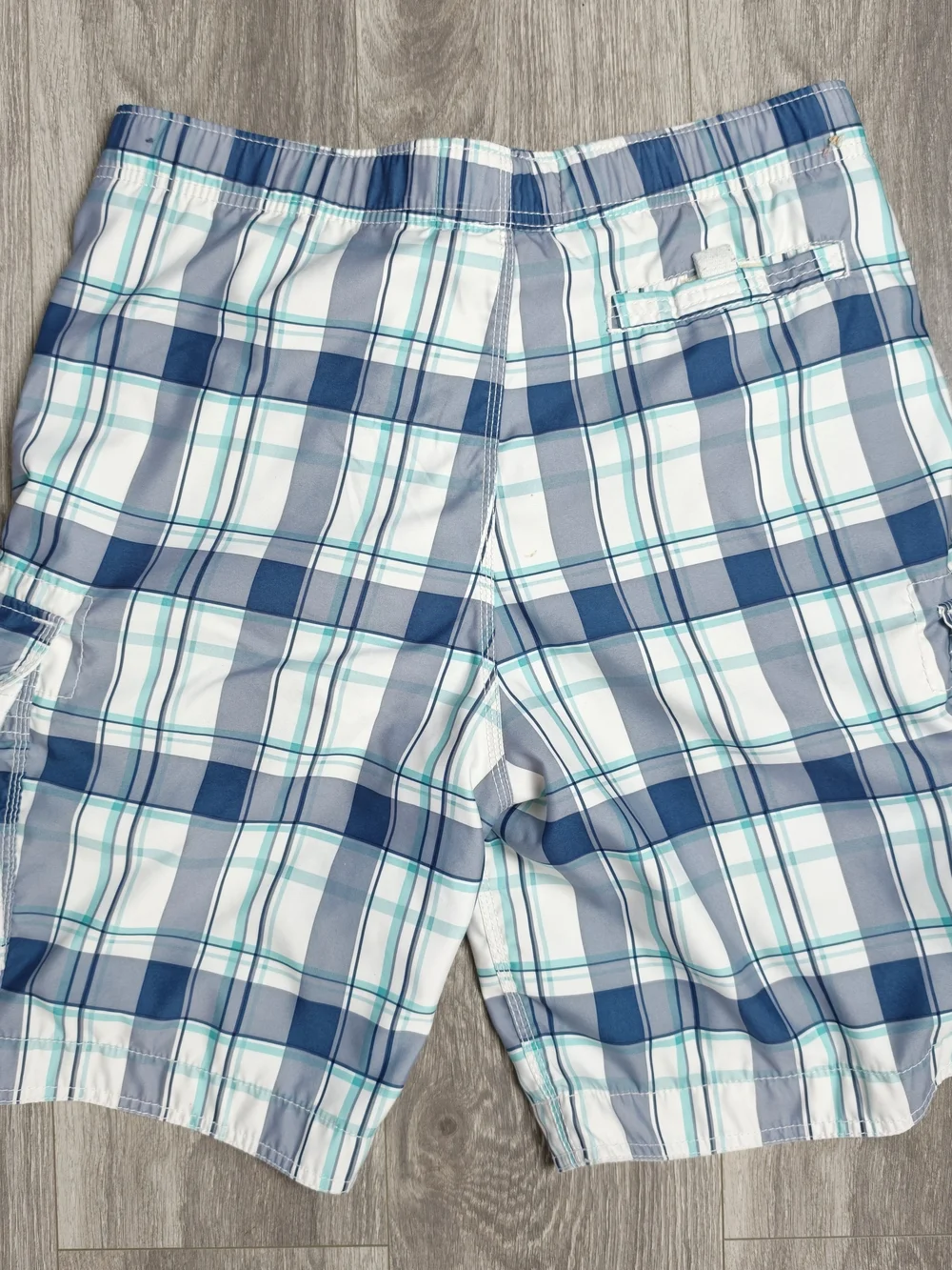 Vintage Y2K Abercrombie & Fitch Men’s Blue Plaid Swim Trunks